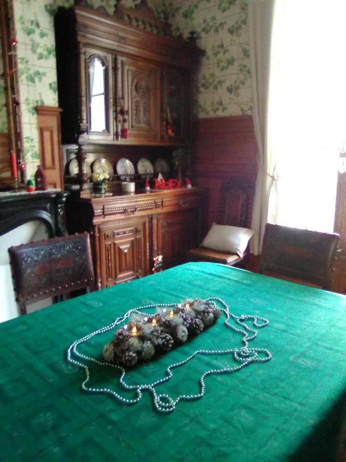 L'Ajoussienne 빌라 외부 사진